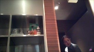 女子トイレ　盗撮　丸見え