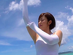 Underwater Sex in Sexy White Outfit Pt1