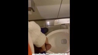 またまた絶えきれなくて外でしちゃいました！！