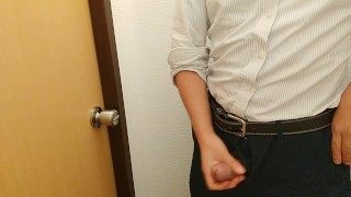 Guy masturbation. gay masturbation. japanese style. 男性トイレオナニー