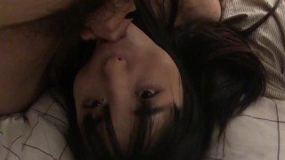 Japanese girlfriends look in stockings