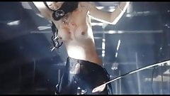 Cropping a Japanese MILF to Orgasm