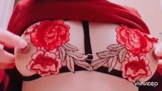 すけべ下着で乳首オナニー