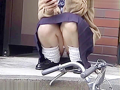 Upskirt Manias Girl Pubic Hair