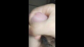 ガマン汁飛び散らせながら射精しちゃった 〇学生 オナニー