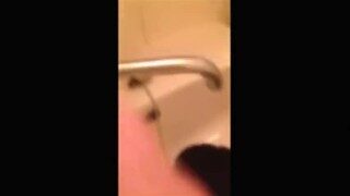 彼女と風呂場でフェラと本番