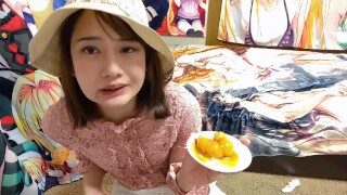 清楚な服装の男の娘が射精した精子を甘いお餅にかけてたべちゃいました！！