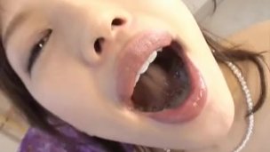 Sexy Japanese slut sucks a cock