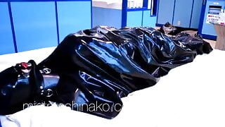 Heavy rubber vacuum bag Japanese Mistress Hinako