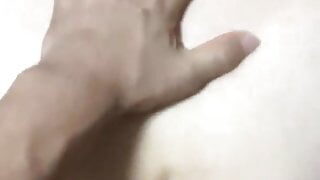 Inserted into a Japanese mature woman without a condom