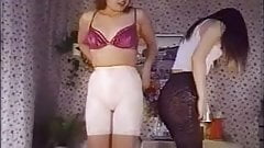 It’s the same as sports to wear very tight girdle
