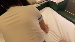 出会い系であった大学生は美乳すぎて揉み心地最高！コスしてハメまくりました！